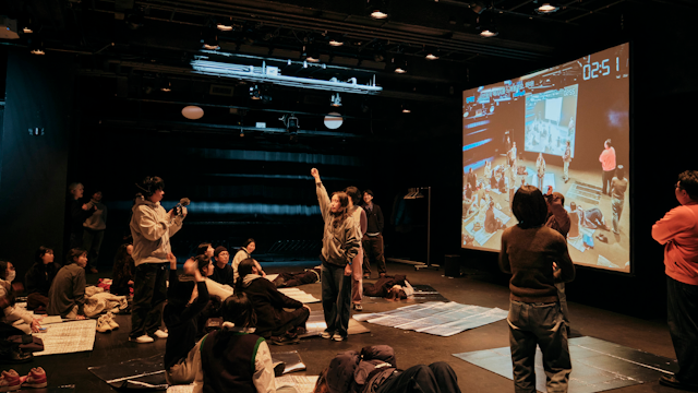 Waiting for Total Eclipse 8번 갤러리 