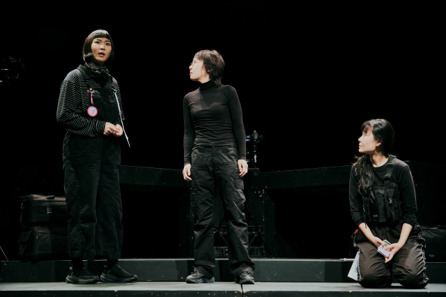 Observation, Camera, and the Episodes Left Behind 1번 갤러리 