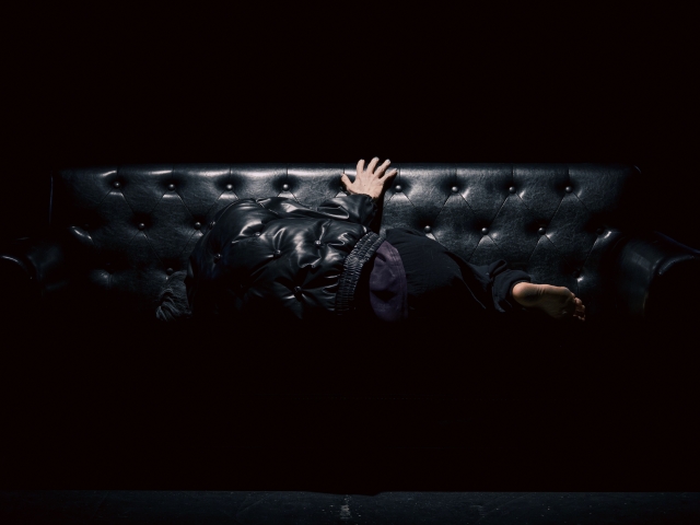 슬픔과 멜랑콜리 혹은 태초부터 지금까지 영원토록 외로운 조지 1번 갤러리 