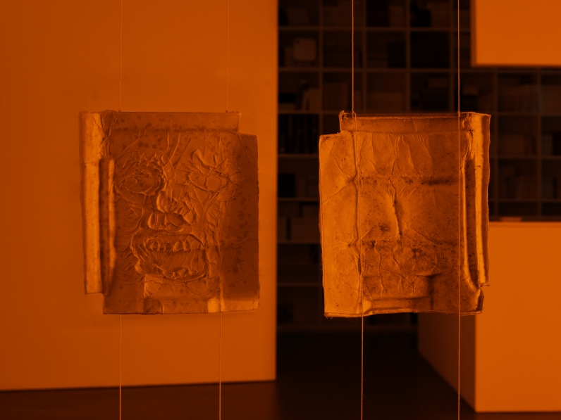 (좌) 축제 25 #14 月印千江 (우) 축제 25 #15 月印千江