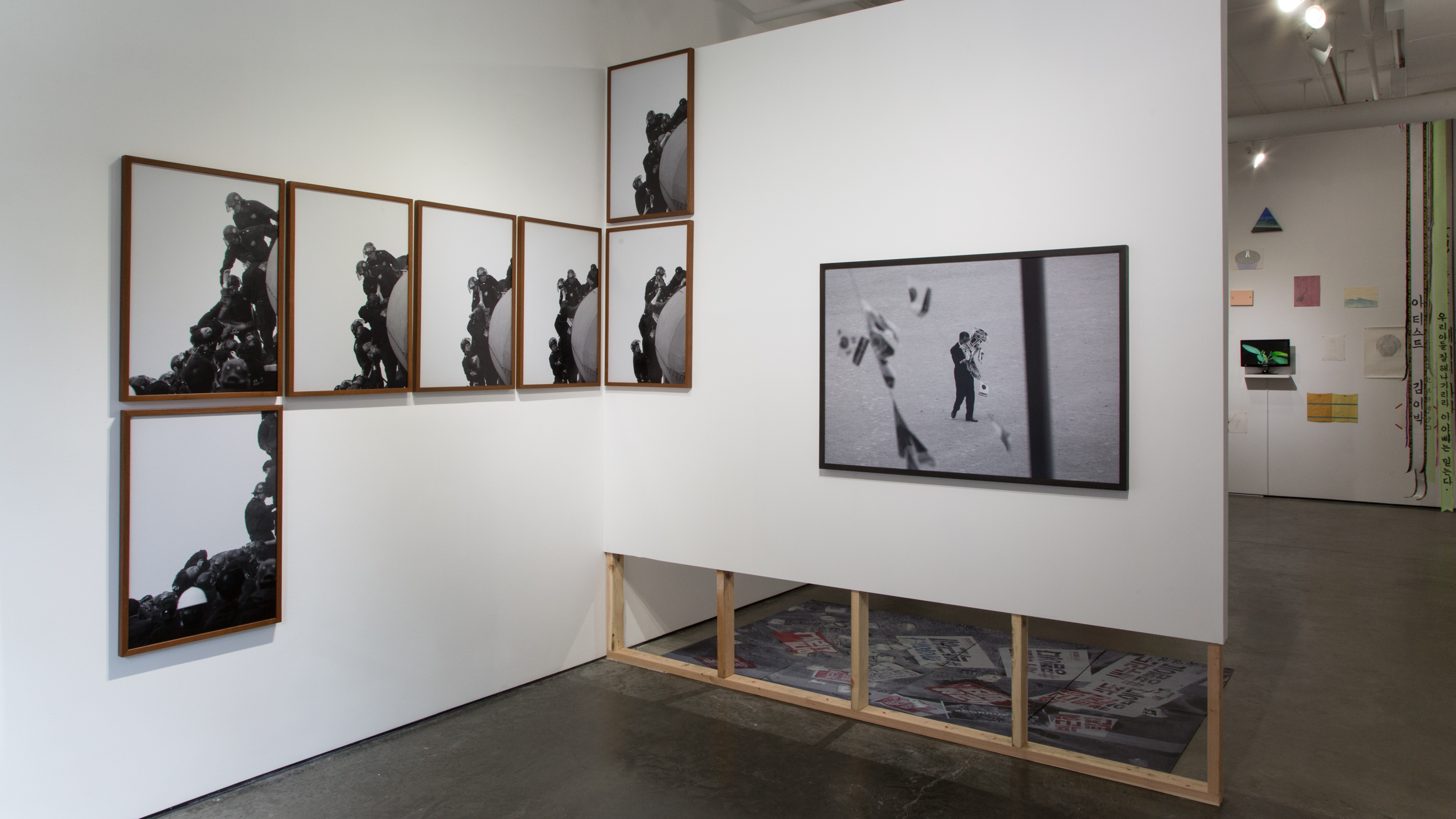 Installation View 썸네일