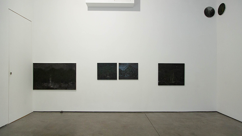 Installation View 썸네일