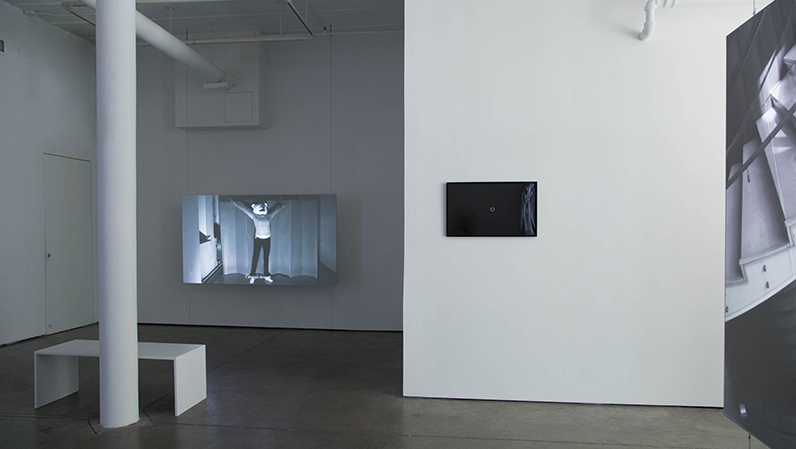 Installation View 썸네일