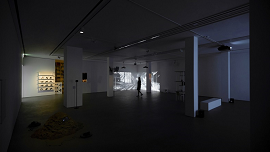 Installation view 썸네일